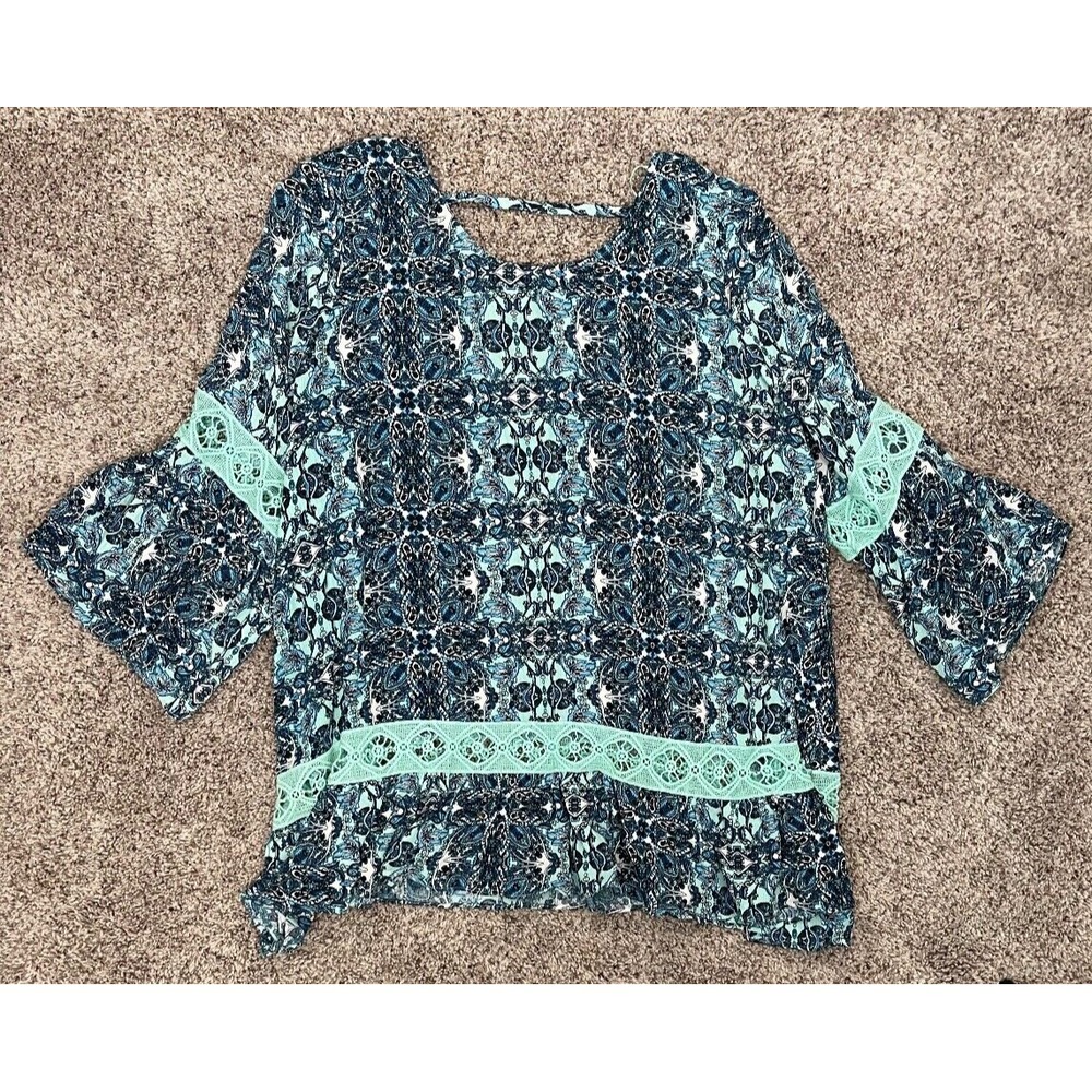 Studio JPR Blouse Woman's 1X Blue Paisley 3/4 Sleeve Crochet Pheasant Boho Chic
